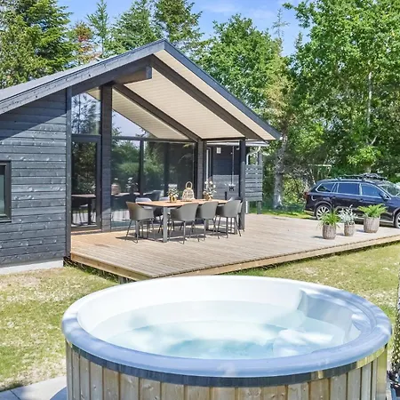 Nice In With Kitchen Tatil Evi Hadsund